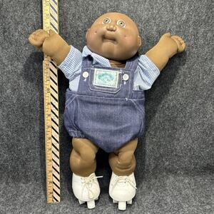 1982 Cabbage Patch Doll Bald Black Baby Dimples Hong Kong Roller Skates Coleco